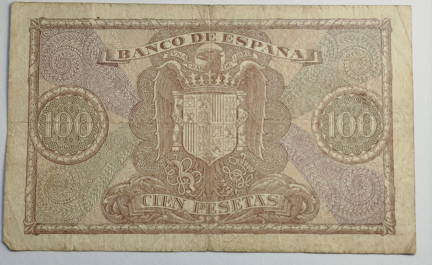100 pesetas, 9 de enero de 1940, serie G. Circulado.