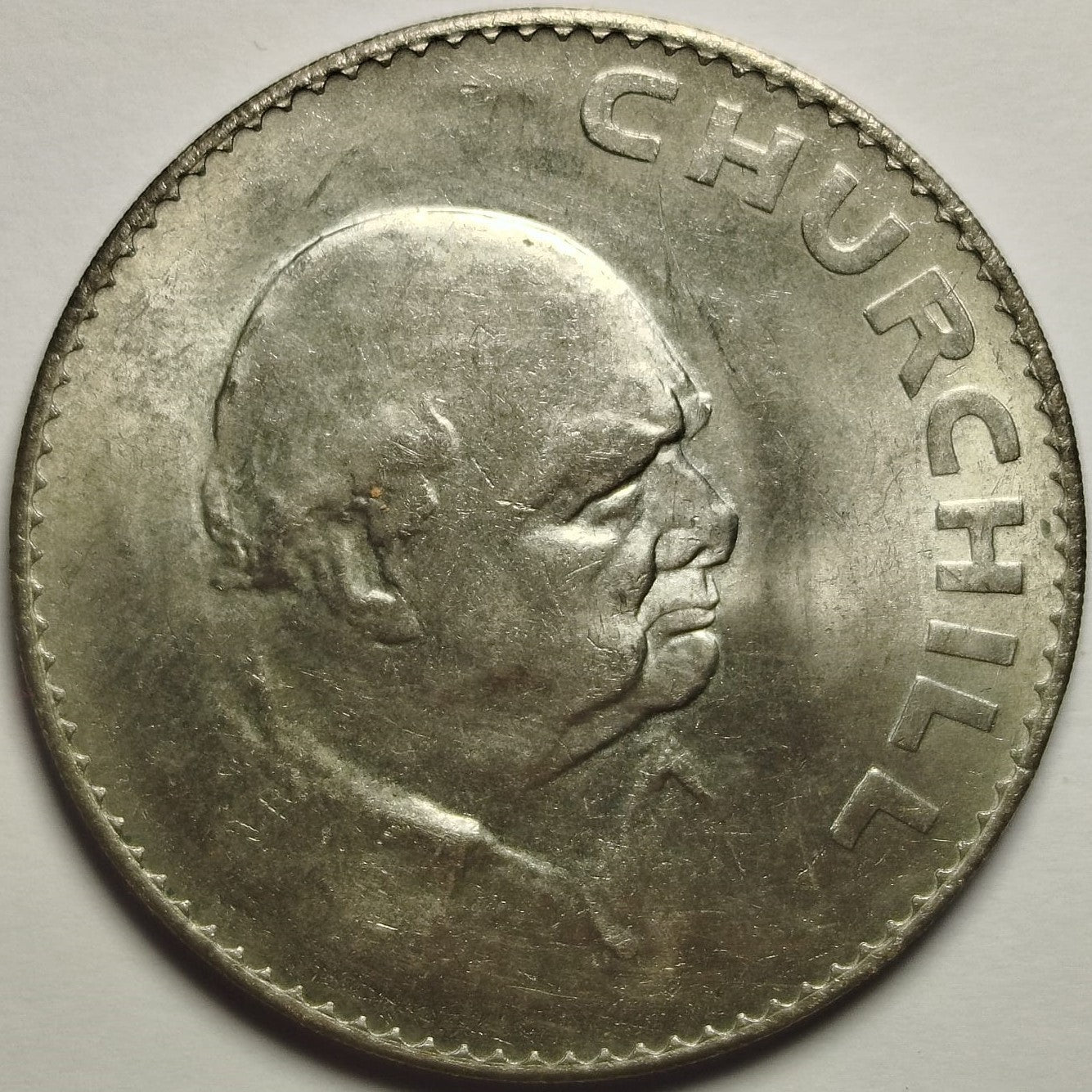 ELIZABETH II. 1 Corona conmemorativa Churchill, Inglaterra, 1965.